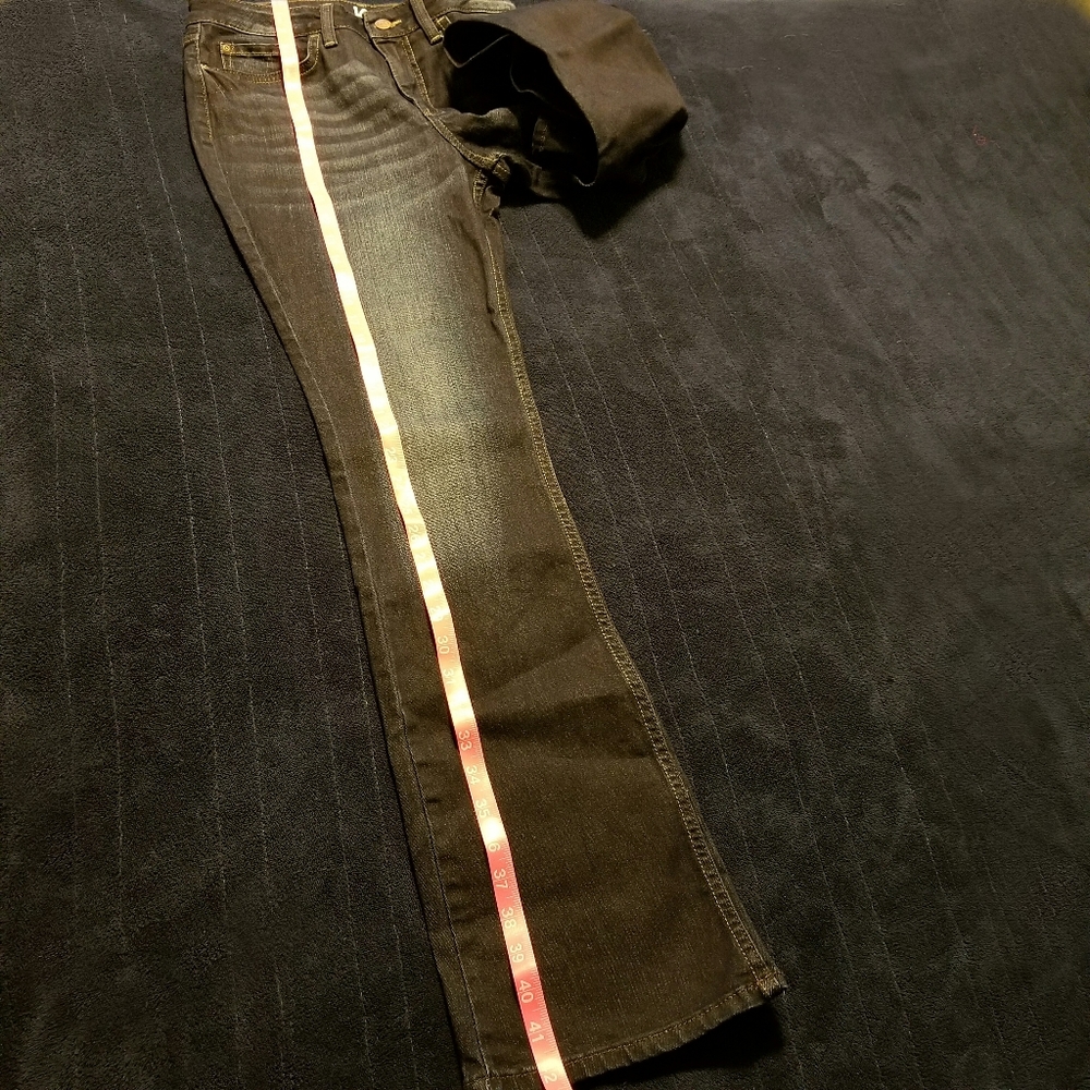 Lee Riders Regular Fit Mid Rise Boot Cut J… - Picture 9 of 12